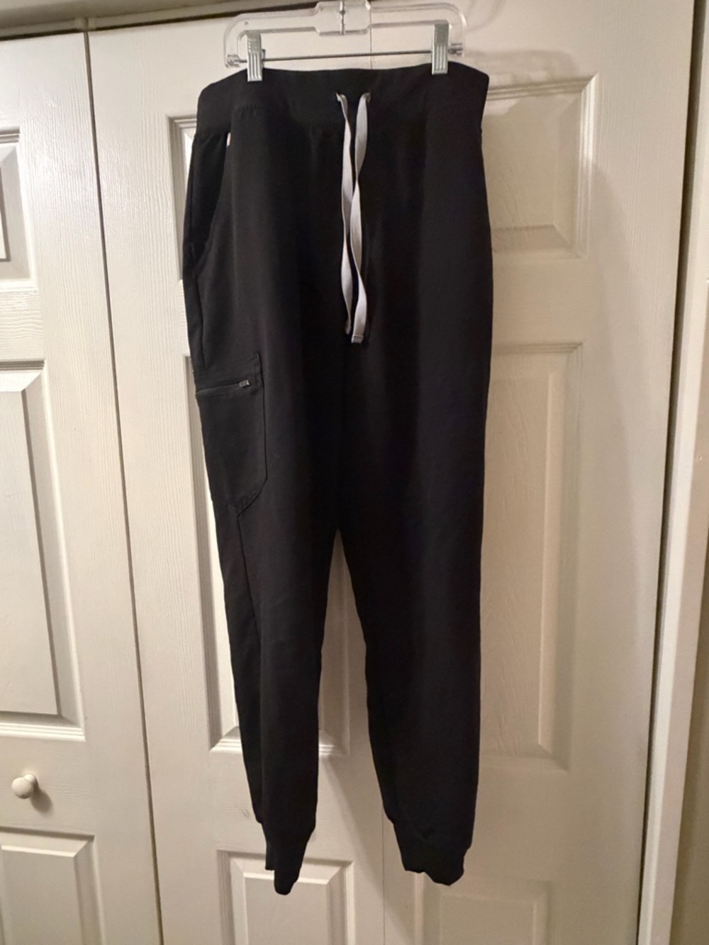 Figs Women’s Black Jogger Pants Size L